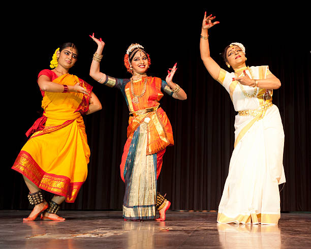 Independence Day Songs For Dance: 15 अगस्त के दिन जरूर करें इन गानों पर डांस, देश प्रेम का होगा एहसास 1 Istockphoto 168521057 612X612 1