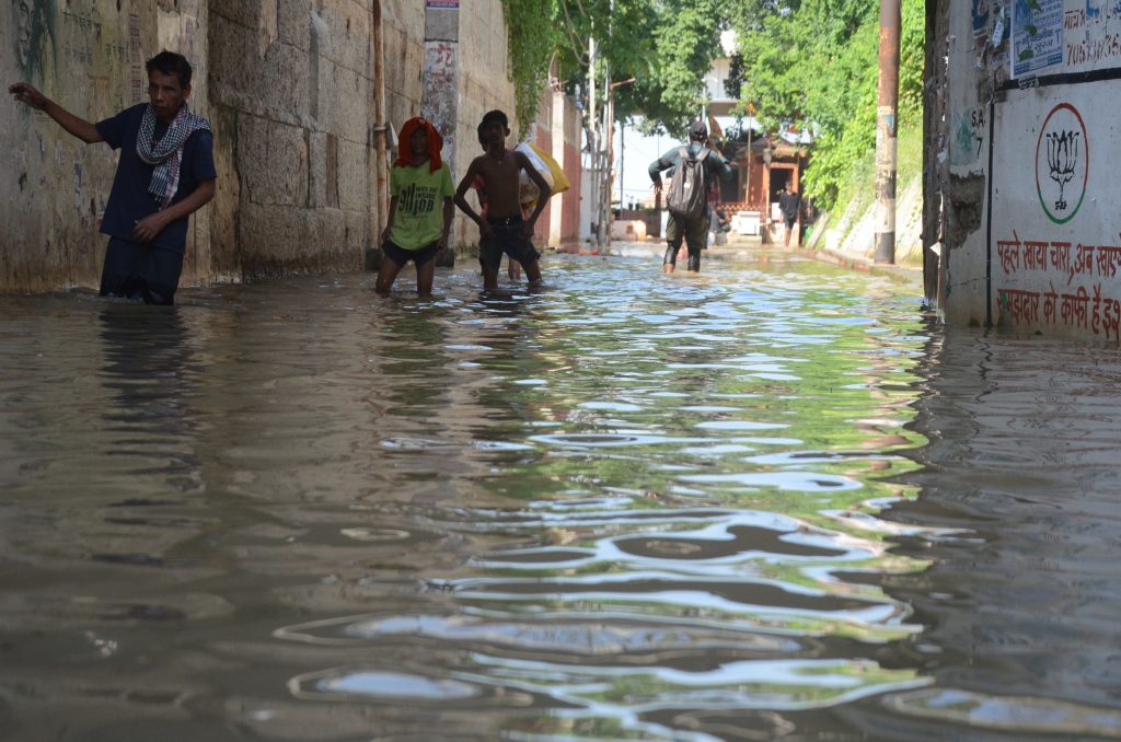 Bihar Flood: गंगा के उफान से पानी-पानी हुआ पटना, तस्वीरों में देखें बाढ़ के हालात 14 21Pat 68 21092024 2