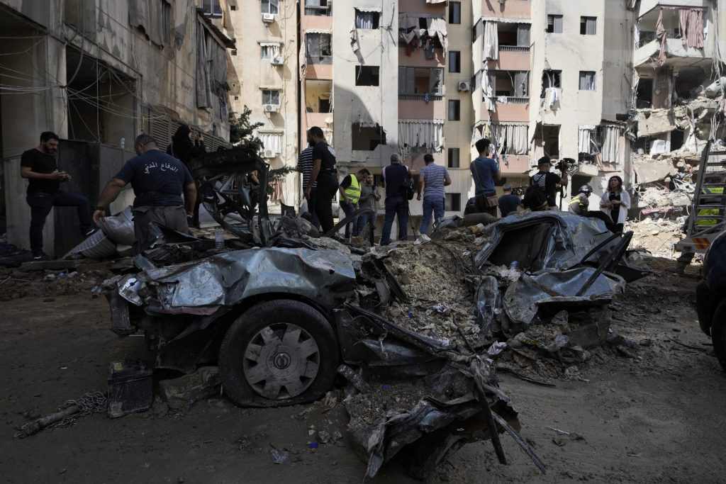Israel Attack On Lebanon : जल्दी बिल्डिंग खाली करो, इतना कहने के बाद इजराइल ने हिज्बुल्ला के ठिकानों पर बरसाए बम 1 22091 Ap09 22 2024 000239B