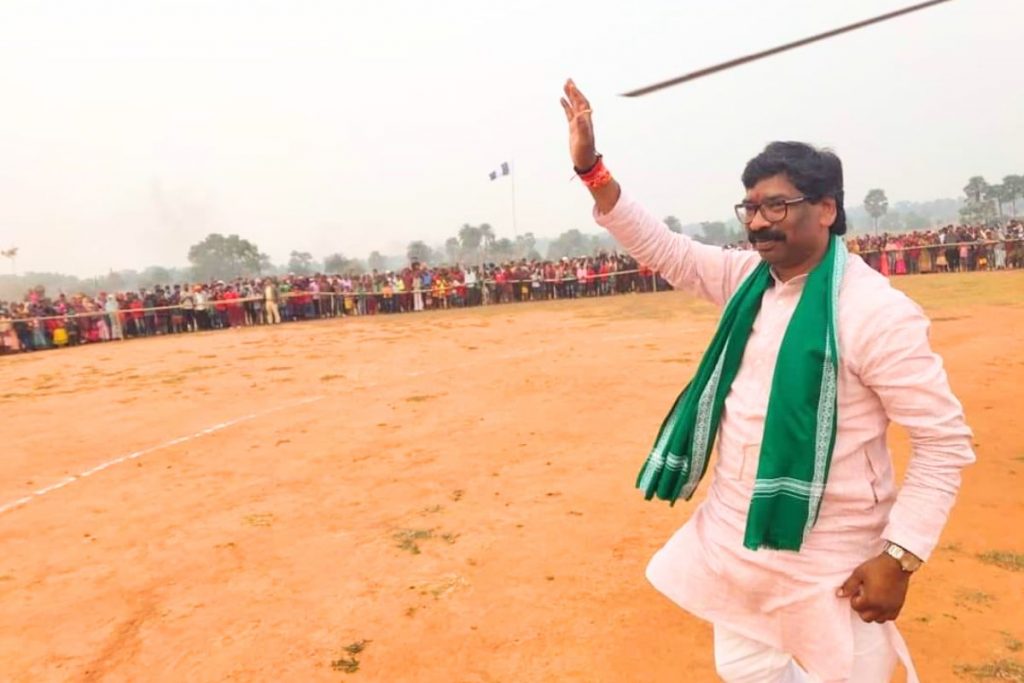 Barhait Vidhan Sabha: 4 दशक से बरहेट में झामुमो अजेय, हेमंत सोरेन तीसरी बार चुनावी मैदान में सामने गमालियल हेम्ब्रम की चुनौती 3 Barhait Vidhan Sabha Hemant Soren Jmm Jharkhand Assembly Election 2024