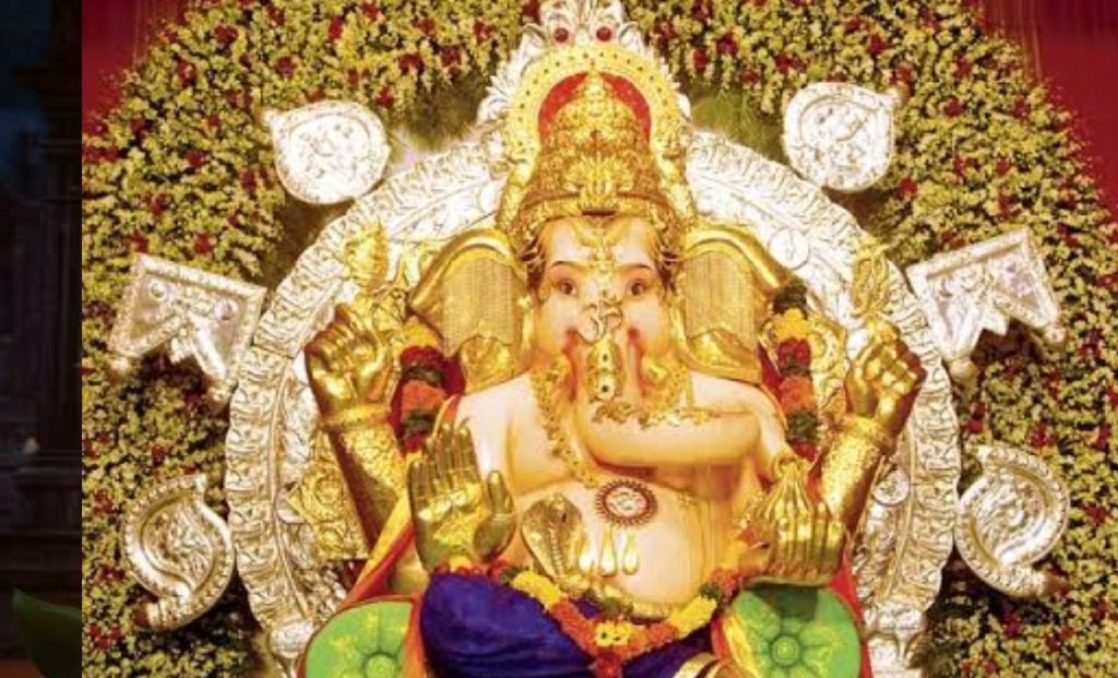 Top 5 Ganesh Pandals In Mumbai: गणेशोत्सव का हिस्सा बनने आएं मुंबई के 5 गणपति पंडाल, देशभर में हैं प्रसिद्ध 4 Gsb Seva Mandal Ganpati