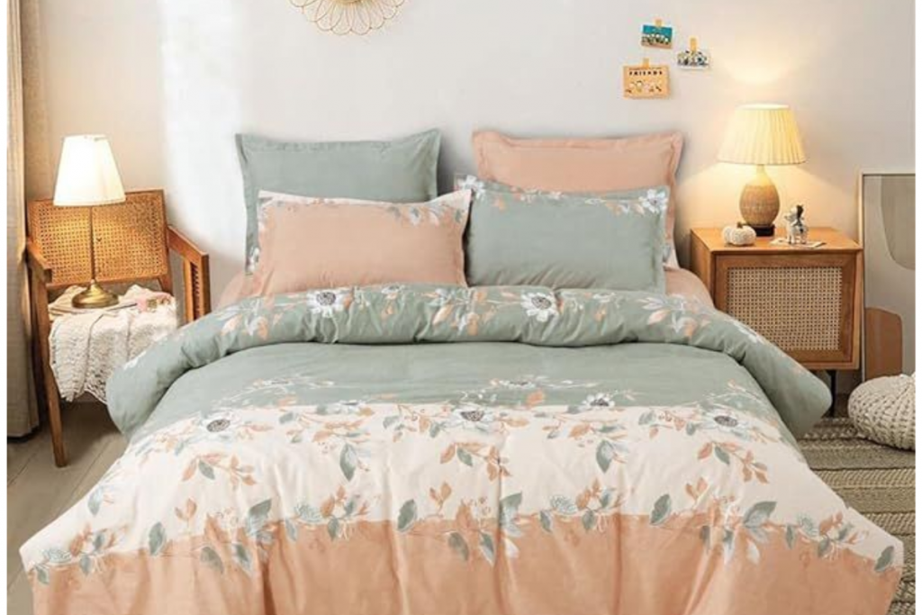 Bedroom Essential Tips: जानें कितने दिन में बदलें चादरें और तकिये का कवर 1 Pillow Cover Bedsheet