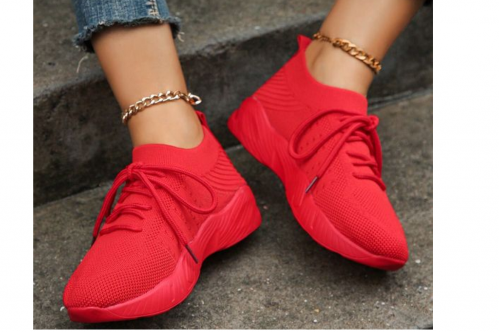 Shoes Without Socks Risks: क्या मोजे के बिना जूते पहनना सुरक्षित है? 1 Shoes 1