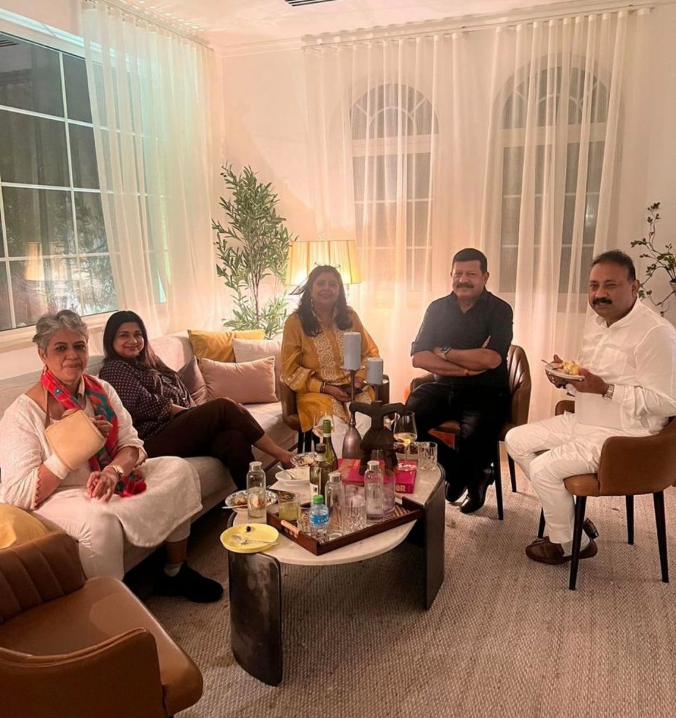 Bihar News: विदेश गए बिहार सरकार में मंत्री का फोटो वायरल, सियासी गलियारे में मची खलबली 1 Whatsapp Image 2024 09 30 At 3.51.41 Pm