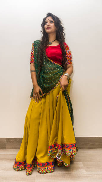 Dandiya Night Dress Idea: डांडिया-गरबा नाइट पर खुब तारीफ बटोरेंगे आपके ये आउट्फिटस 4 Istockphoto 1172275429 612X612 1