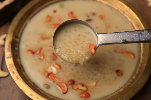 Sabudana Kheer Recipe: नवरात्रि के व्रत में जरूर बनाएं साबूदाने की खीर, यहां देखें रेसिपी 1 Istockphoto 1436677578 612X612 1