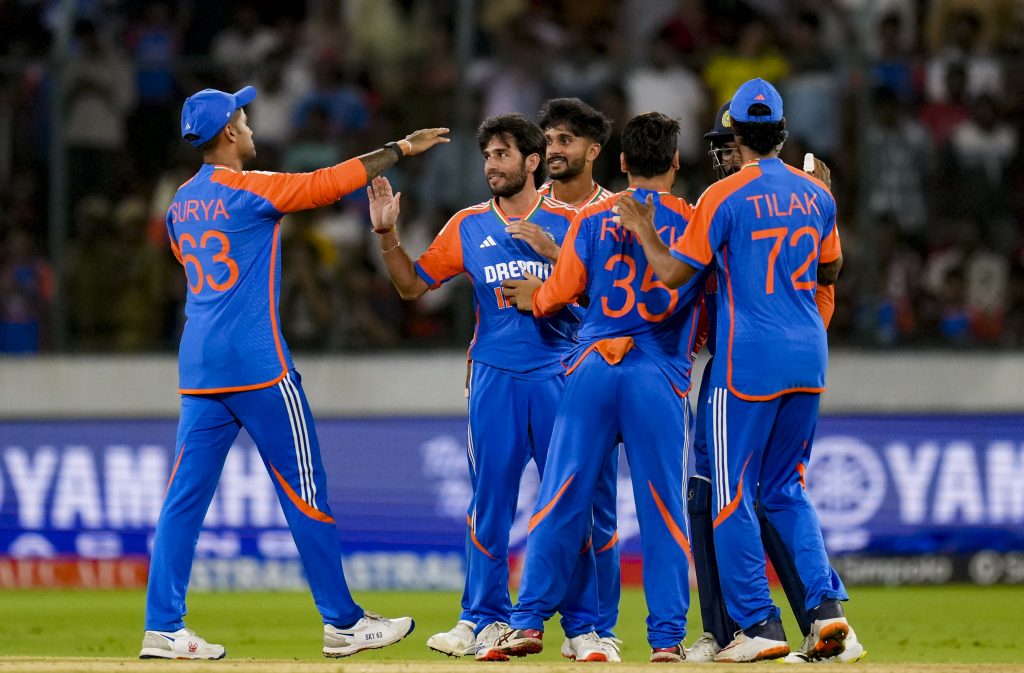 Ind Vs Ban: भारत ने बांग्लादेश को 133 रनों से रौंदा, सीरीज किया क्लीन स्वीप, लगी रिकॉर्ड की झड़ी 1 12101 Pti10 12 2024 000405B