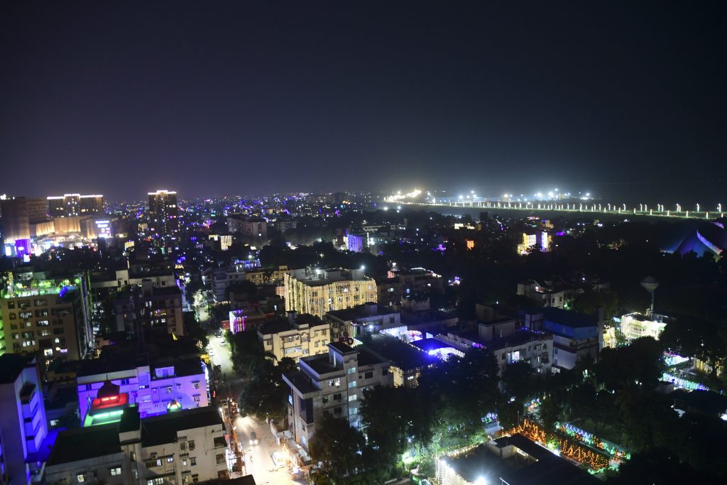 Photos: दिवाली को लेकर रोशनी में नहायी राजधानी पटना, तस्वीरों में देखें कितना खूबसूरत है नजारा... 10 30Pat 153 30102024 2