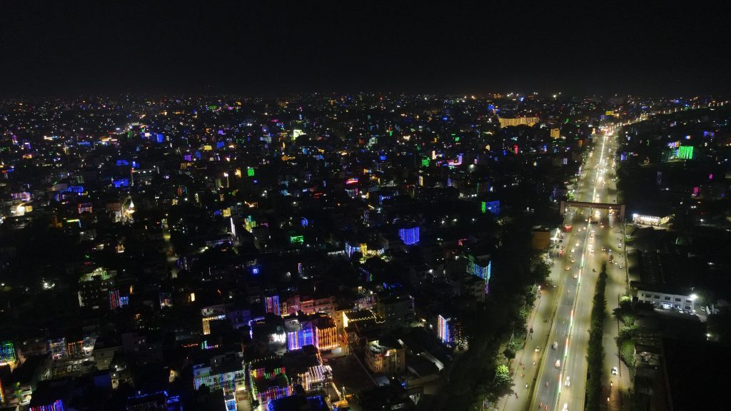 Photos: दिवाली को लेकर रोशनी में नहायी राजधानी पटना, तस्वीरों में देखें कितना खूबसूरत है नजारा... 12 30Pat 158 30102024 2