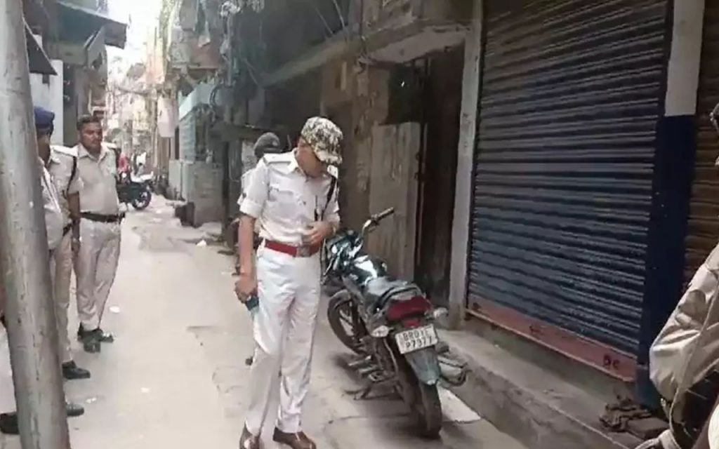 Patna Crime : पटना में होटल मालिक को बदमाशों ने गोलियों से किया छलनी, जमीन विवाद में हुई हत्या 1 39 3