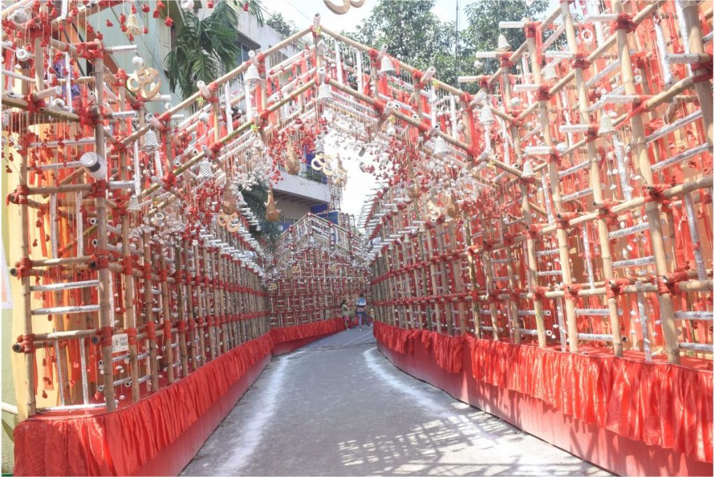 Bengal Durga Puja 2024 : कोलकाता के ये पूजा पंडाल बने लोगों के आकर्षण का केंद्र 6 Durga Puja 34212