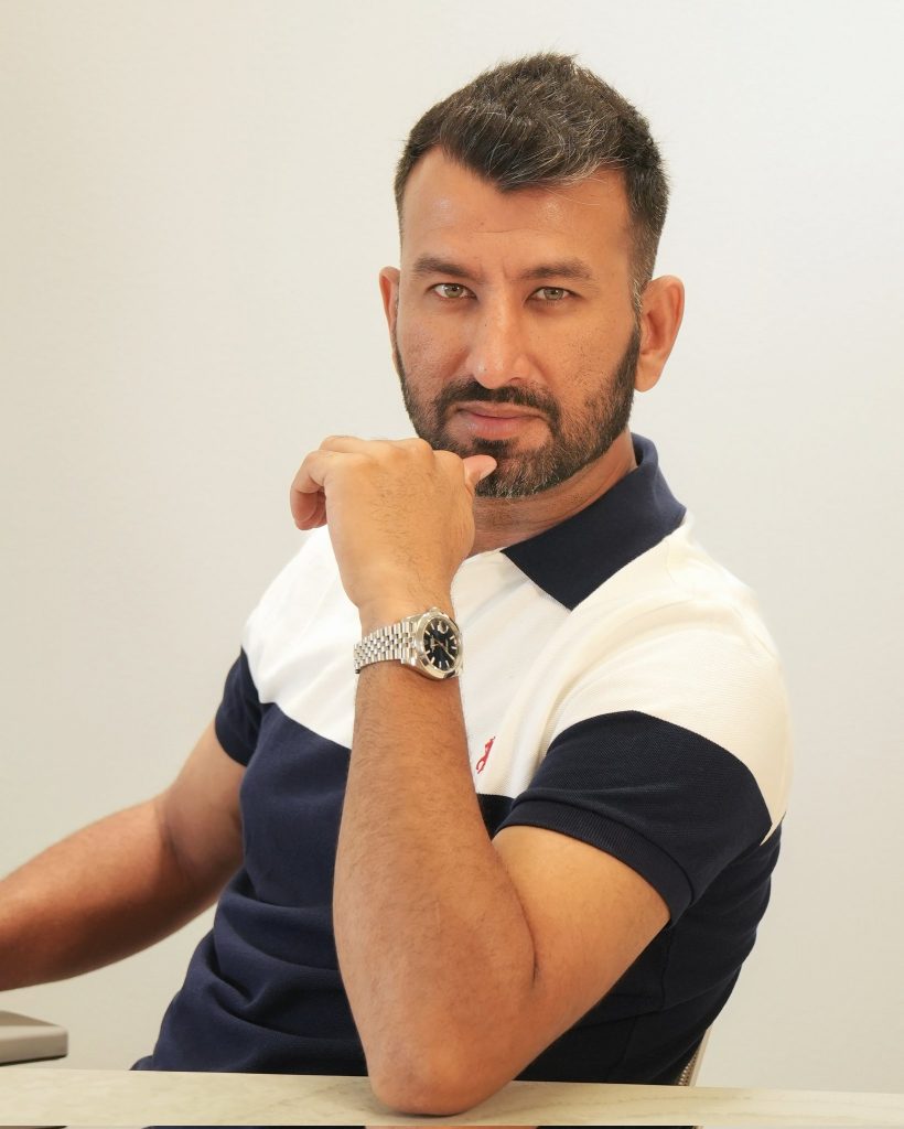 Cricket: 18 दोहरे शतक और हृतिक रोशन जैसी आंखों वाला खिलाड़ी, बनेगा भारतीय टीम का हिस्सा? आकाश चोपड़ा ने बताई खूबियां 1 Gzdlrrgbeaan0Mg