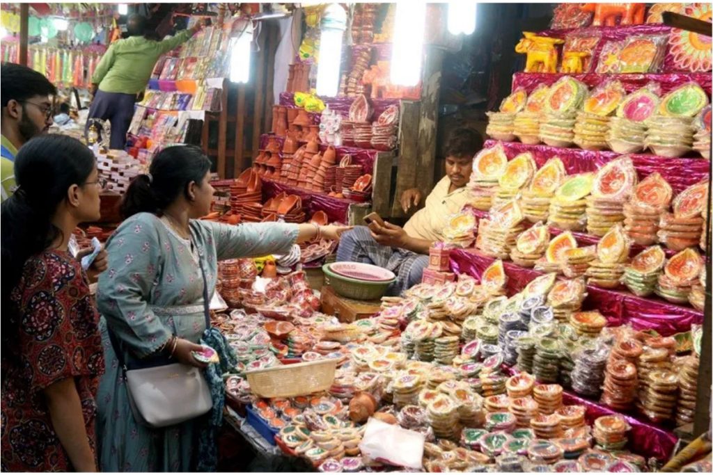 West Bengal : आज धनतेरस, बाजार सज-धज कर तैयार 5 Gold 331 1