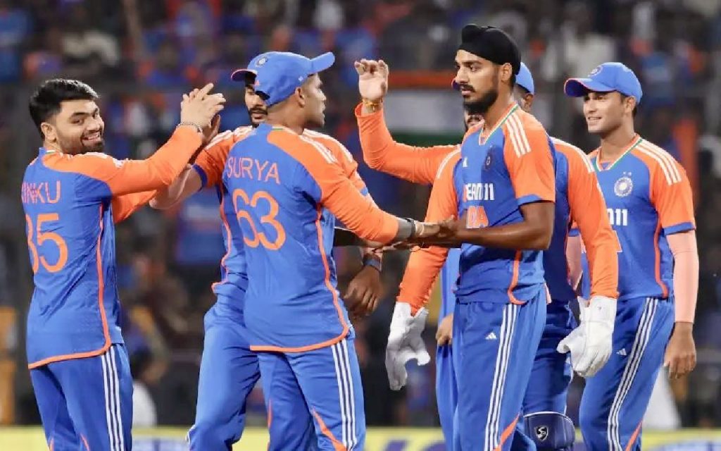 Ind Vs Sa: दक्षिण अफ्रीका दौरे पर नहीं जाएंगे गौतम गंभीर, इस दिग्गज को बनाया गया चीफ कोच 1 Ind Vs Ban 1