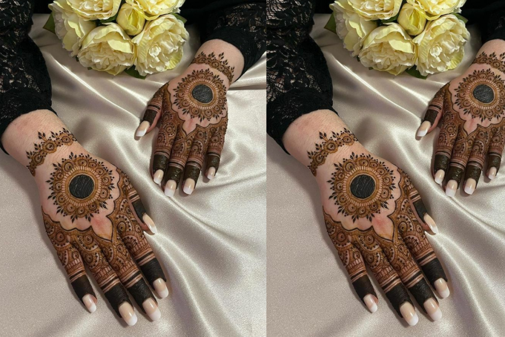 Mehndi Designs For Dark Colour: मेहंदी का कलर चाहिए डार्क? तो बनाए ये खूबसूरत डिजाइन 1 Karwa Chauth Center Mehndi Design: