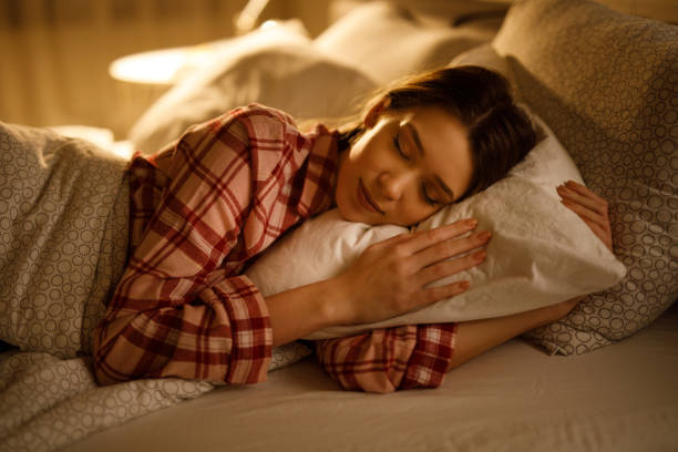 Deep Sleep: इस उपाय से 1 मिनट में आएगी गहरी नींद, फॉलो करें ये ट्रिक 3 Istockphoto 1212158838 612X612 2