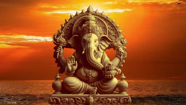 Lucky 7 Idols: ये मूर्तियां रखने से लक्ष्मी होती हैं आकर्षित, अमीर लोग जरूर रखते हैं ये चीजें 6 Istockphoto 2148549144 612X612 1