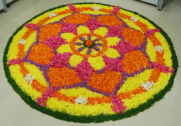 Diwali Rangoli: माता लक्ष्मी के स्वागत के लिए बनाएं ये सुंदर रंगोली 4 Istockphoto 472206439 612X612 2