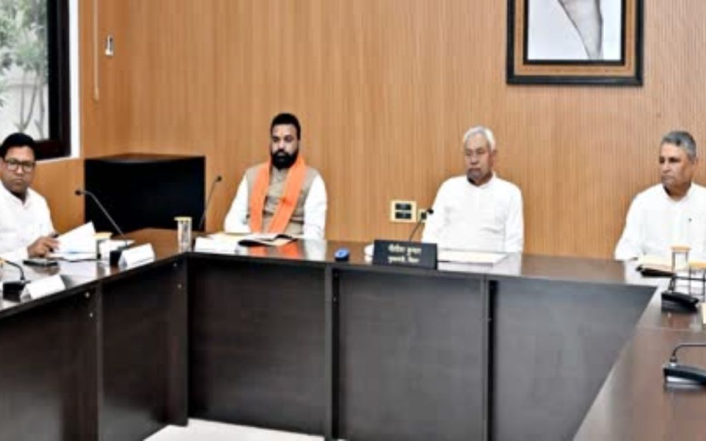 Bihar Cabinet: कोसी-मेची लिंक नदी के लिए 14.16 करोड़ रुपये मंजूर, 21644 घरों में बिजली, मोकामा में नया ITI 1 nc