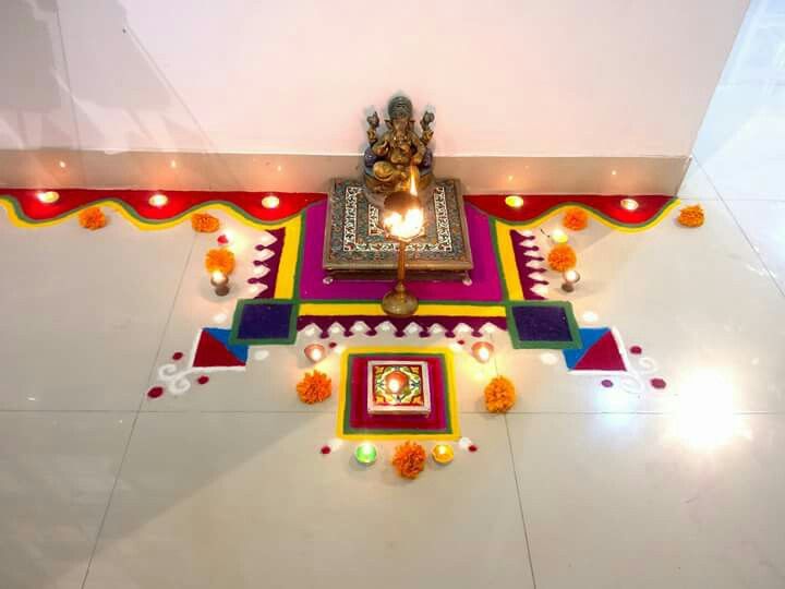 Diwali Mandir Decoration Ideas: इस दीपावली मंदीर को सजाएं ये 5 अनोखे अंदाज में, जानें 3 Rangoli