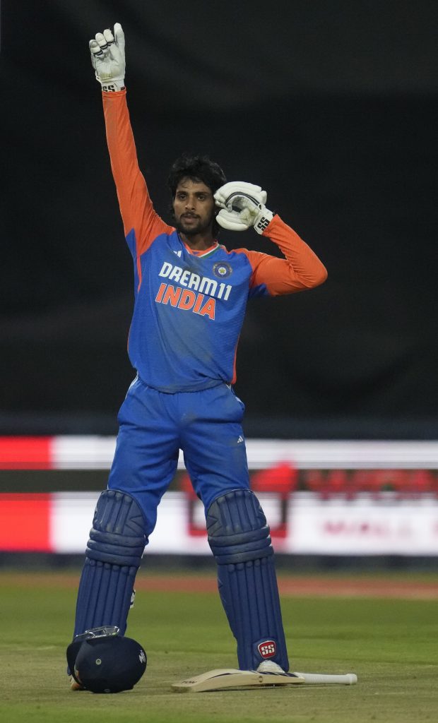 Tilak Varma, Virat Kohli: इंडिया को मिला दूसरा विराट कोहली! तिलक की पारी ने मचाया गदर 2 15111 Ap11 15 2024 000524A