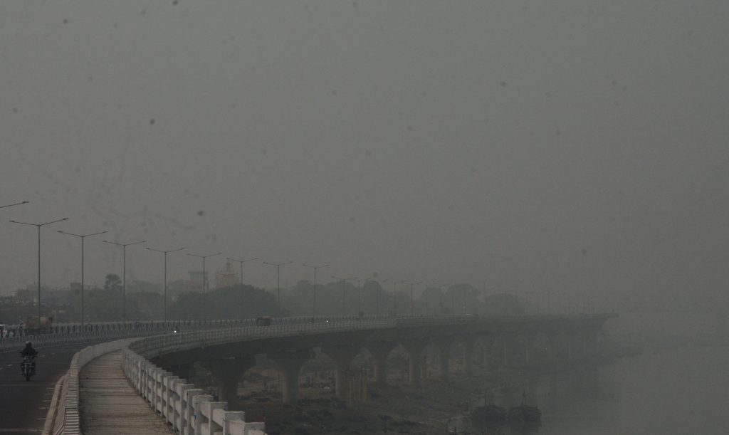 पटना और हाजीपुर क्यों बना वायु प्रदूषण का हॉट-स्पॉट? बिहार में सभी डीएम को मिले कार्रवाई करने के निर्देश 5 19Pat 186 19112024 2 2