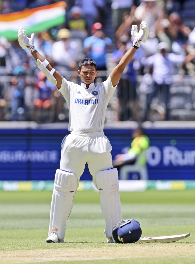 Icc Ranking: रैंकिंग में बुमराह ऑन टॉप, कोहली और यशस्वी ने भी लगाई छलांग 1 24111 Ap11 24 2024 000009B