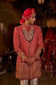 Groom Dresses Ideas: शादी के दिन पहन सकते है ये 5 डीजाईनर ड्रेसेस, जानिए 1 Sherwani