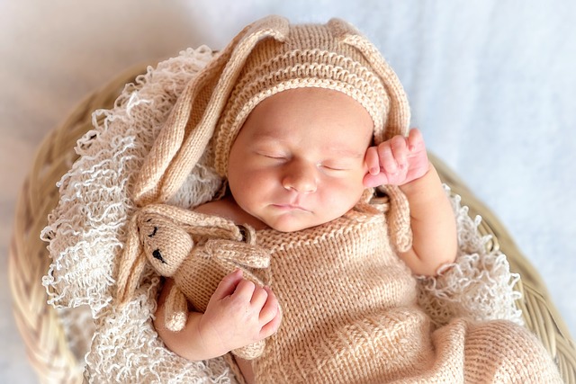 Baby Girl Names: आपकी बेटी पर बहुत अच्छे लगेंगे हिन्दू देवियों से प्रेरित ये नाम 1 Baby 2935722 640