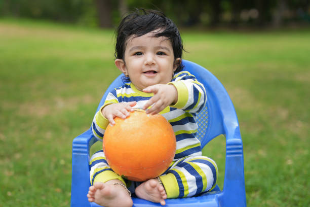 Baby Names: बेटे के लिए चुनें सूर्य देव के नामों से प्रेरित ये नाम, प्रकाश और ऊर्जा का है प्रतीक 1 Istockphoto 1827744010 612X612 1