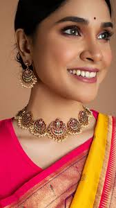 Chhath Puja Earrings: छठ पूजा पर पहनें ये 5 सुंदर ईयररिंग्स को, जानिए 3 Paithini