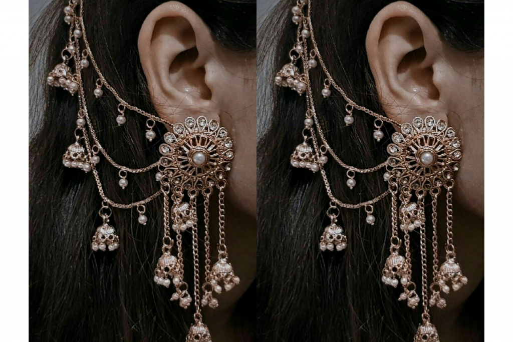 Devsena Style Earrings: देवसेना स्टाइल इयररिंग्स से दें अपने लुक को रॉयल टच 4 Devsena Style Earrings 4