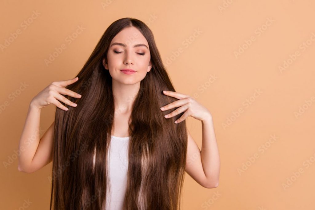 Hair Care Tips: आपको अपने बालों को कितनी देर तक करना चाहिए शैम्पू ? जानें यहां 5 Girl 3211 122