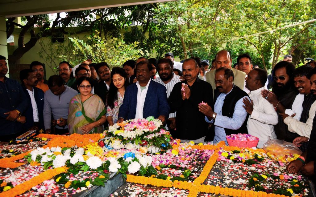निर्मल महतो का सपना होगा साकार, झारखंड में तेजी से हो रहा विकास, जमशेदपुर में बोले रामदास सोरेन 1 Nirmal Mahto 75Th Birth Anniversary 1