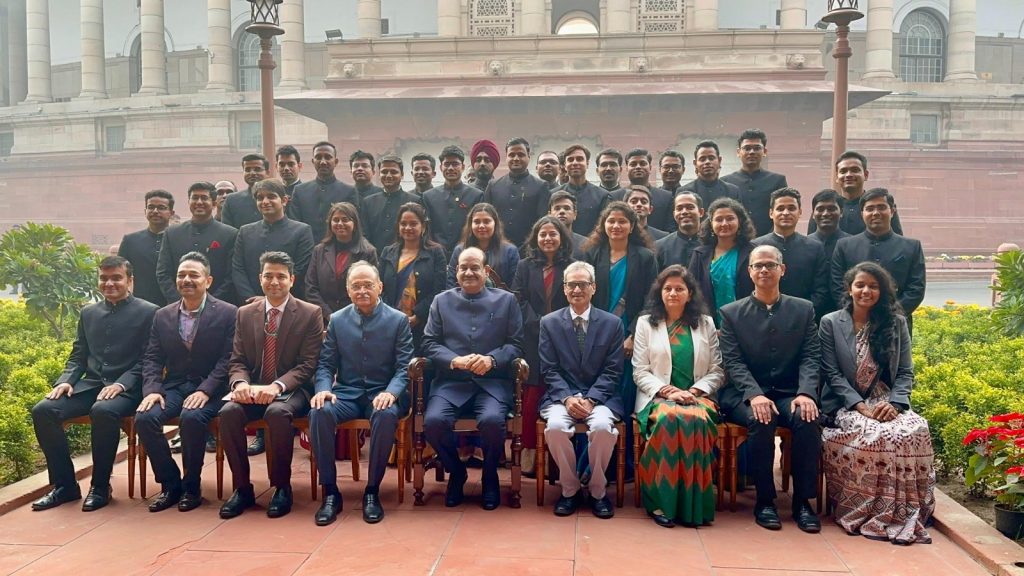 Lok Sabha: विकास और पर्यावरण संरक्षण के बीच संतुलन जरूरी 1 P7