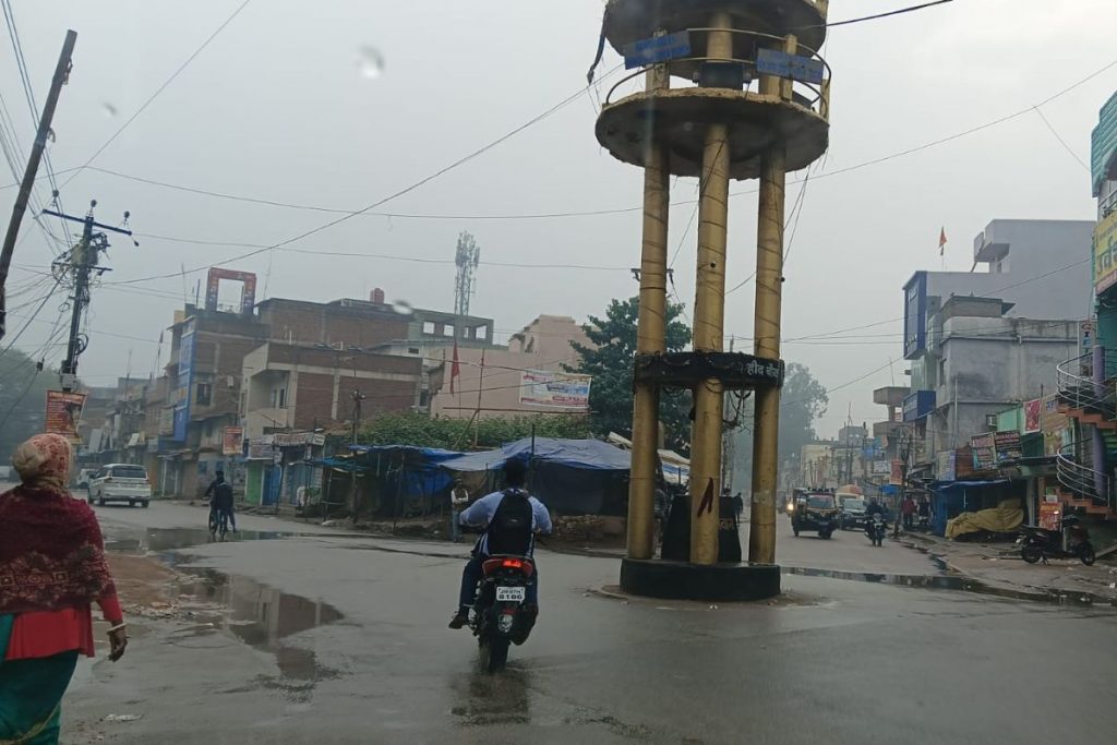 निकाल लीजिए स्वेटर-रजाइयां, पड़ेगी कड़ाके की ठंड, रांची समेत झारखंड के कई जिलों में झमाझम वर्षा, देखें Photos 4 Gumla Jharkhand Rain