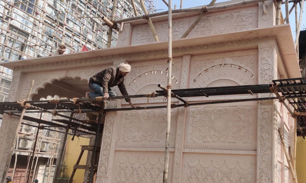 Photos: बिहार के भागलपुर का अनोखा शिवालय, बिना ईंट-बालू और सिमेंट के यहां बन रहा अनूठा मंदिर... 2 1Mandir