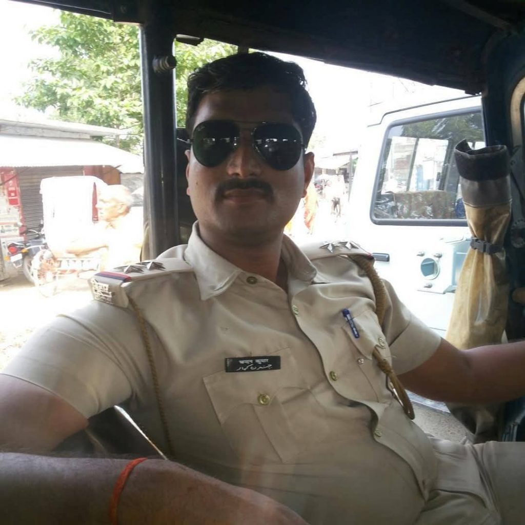 Video: कैंसर से जिंदगी की जंग हारे बिहार के थानेदार को सुनिए, Sp-Dgp से लेकर मंत्री तक कैसे रहते थे कायल 2 Gggpsvmwoaag6Up