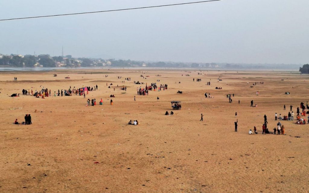 न्यू ईयर के जश्न में डूबा पलामू, पर्यटन स्थल हुए गुलजार, देखें Photos 1 Koyal River Palamu Jharkhand New Year 1