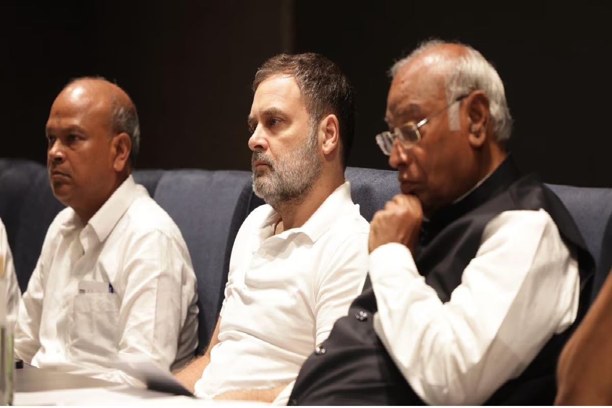 कांग्रेस की मीटिंग में लालू यादव का विरोध