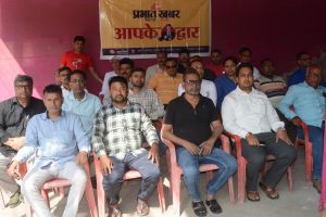 प्रभात खबर आपके द्वार कार्यक्रम में मौजूद लोग
