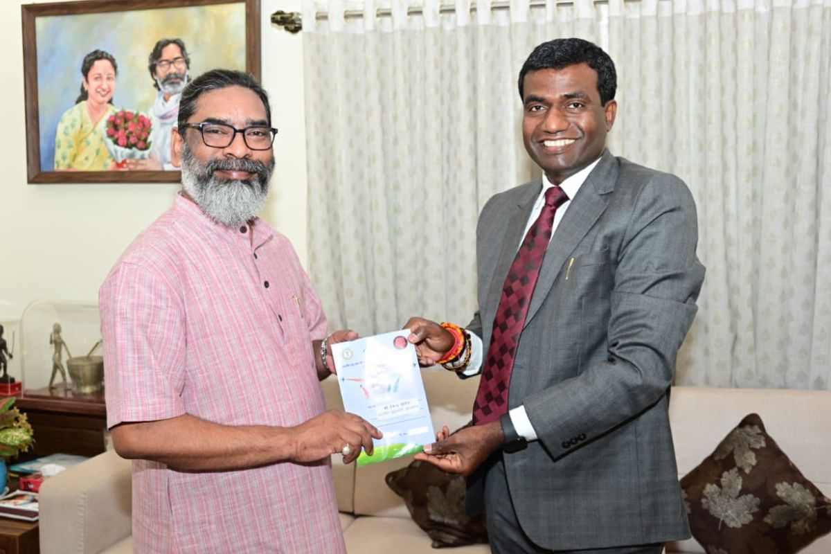 ranchi dc with hemant soren ranchi dc with hemant soren