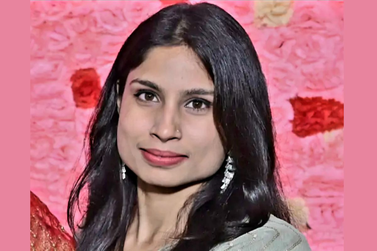 girl murder in patna| Horrific murder of a girl in Patna! Friend stabbed her with a knife and burnt her alive with a gas cylinder