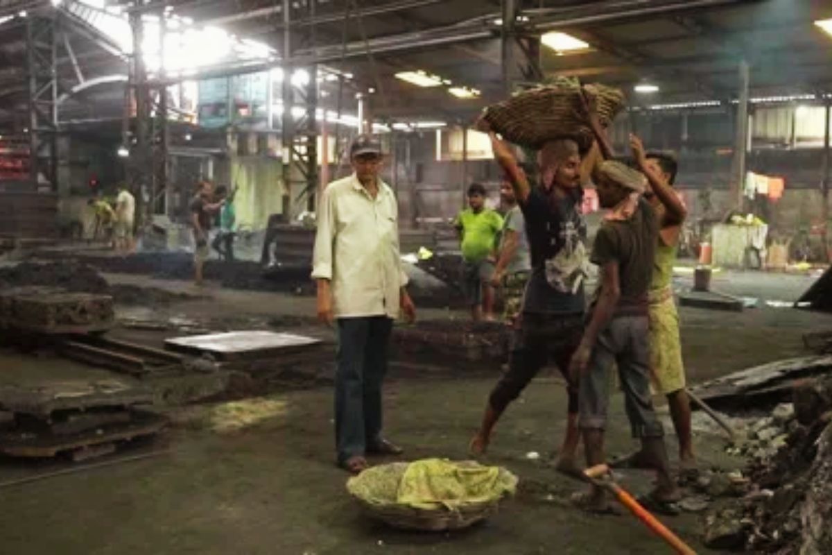 Bihar News Double salary to be paid for working more than 8 hours