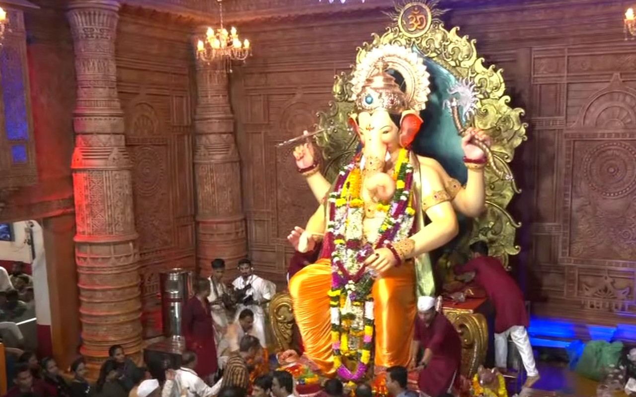 Happy Ganesh Chaturthi Wishes: रिद्धि-सिद्धि के तुम दाता...गणेश चतुर्थी पर यहां से भेजें शुभकामनाएं