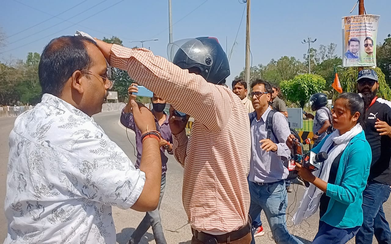 झारखंड सचिवालय घेराव Live: 30 बीजेपी कार्यकर्ता समेत चतरा सांसद सुनील सिंह भी घायल