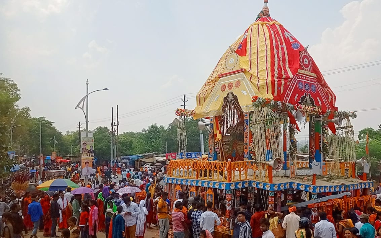 Jagannath Rath Yatra: रांची के बुंडू में राधा रानी मंदिर से मौसी बाड़ी पहुंचे महाप्रभु जगन्नाथ
