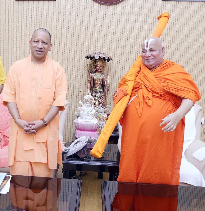 Up Breaking News Live: सुपरस्टार रजनीकांत ने सीएम योगी से की मुलाकात