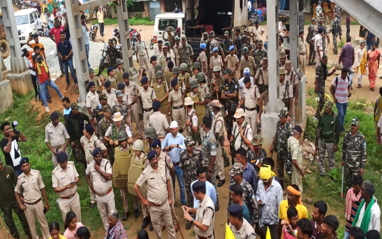 Kurmi Protest: दो घंटे की वार्ता के बाद कुड़मियों का आंदोलन खत्म, 25 को रांची में होगी बैठक