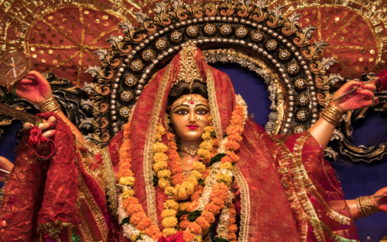 Shardiya Navratri 2023 Day 1: शारदीय नवरात्र का पहला दिन आज, जानें  कैसे करें पूजा
